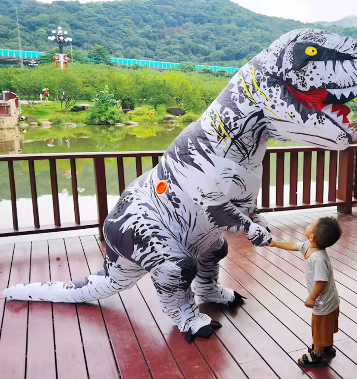 Costume Gonfiabile Dinosauro, per bambini e adulti
